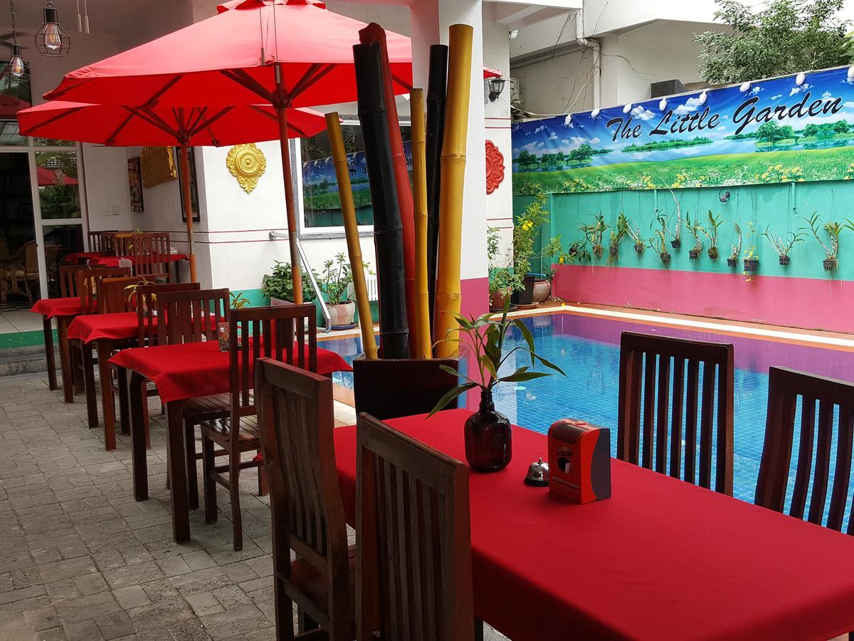 The Little Garden Boutique Hotel Phnom-Penh Buitenkant foto